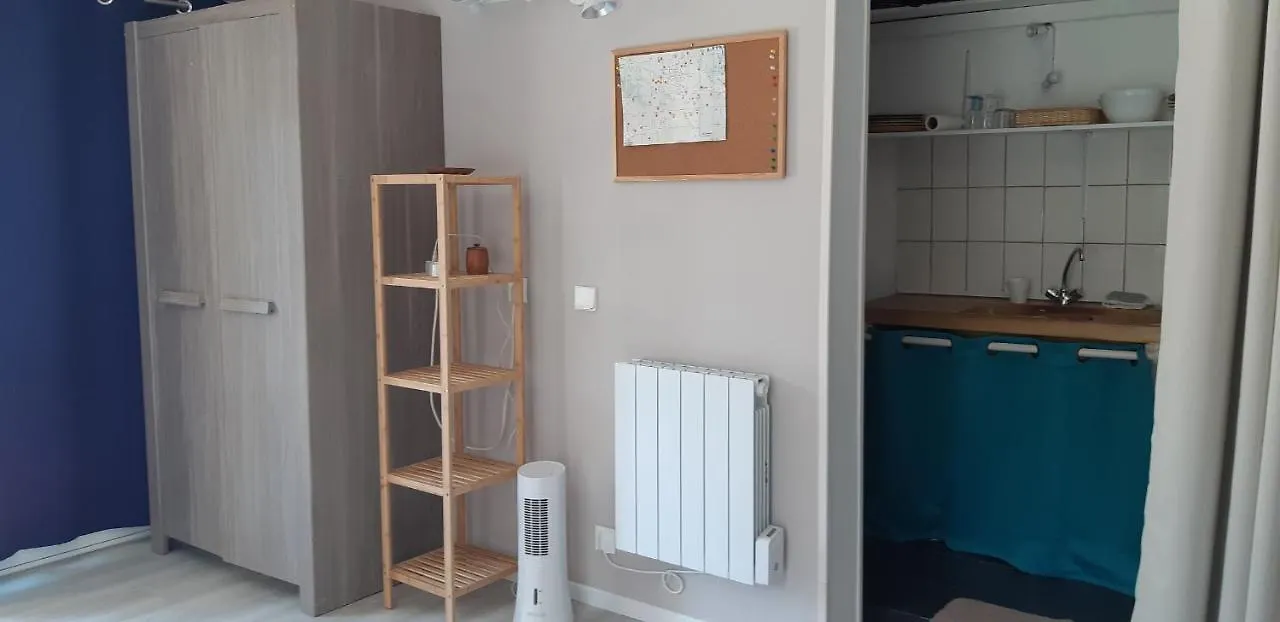 Au Mas Des Voyageurs Bed & Breakfast Lorgues
